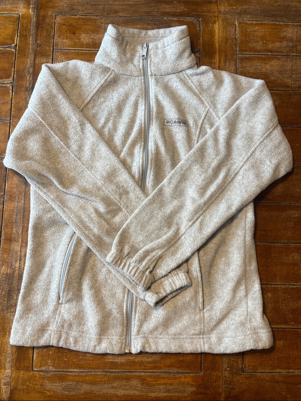 Columbia Women's Light Gray Full-Zip Teddy Fleece Jacket